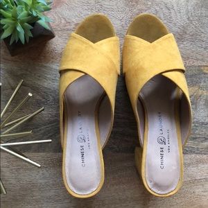 Chinese Laundry Teagan Suede Platform